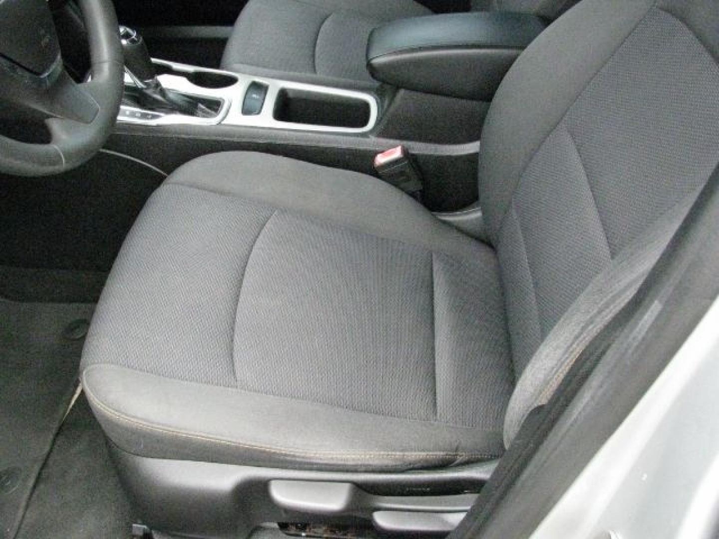 2017 Silver Chevrolet Cruze LS Auto (3G1BC5SM6HS) with an 1.4L I-4 gasoline direct injection engine, Automatic transmission, located at 2443 Albert Pike, Hot Springs, AR, 71913, (501) 623-6255, 34.492222, -93.109993- Photo#8
