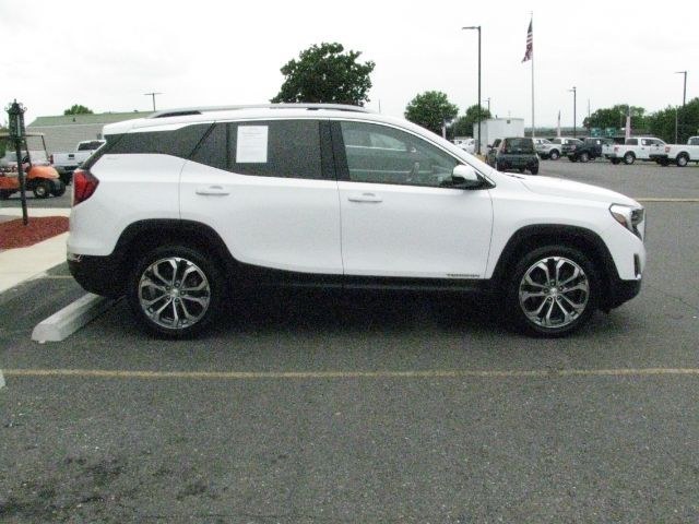 2018 White GMC Terrain SLT (3GKALPEX5JL) with an 2L I-4 gasoline direct injection engine, Automatic transmission, located at 2443 Albert Pike, Hot Springs, AR, 71913, (501) 623-6255, 34.492222, -93.109993- Photo#4