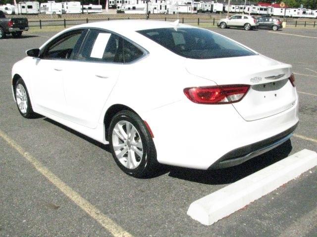 2017 White Chrysler 200 Limited Platinum (1C3CCCAB6HN) with an 2.4L engine, Automatic transmission, located at 2443 Albert Pike, Hot Springs, AR, 71913, (501) 623-6255, 34.492222, -93.109993- Photo#2