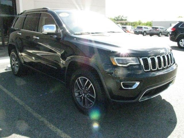 2019 Black Jeep Grand Cherokee Limited 4x4 (1C4RJFBG1KC) with an Pentastar 3.6L V-6 DOHC engine, Automatic transmission, located at 2443 Albert Pike, Hot Springs, AR, 71913, (501) 623-6255, 34.492222, -93.109993- Photo#5