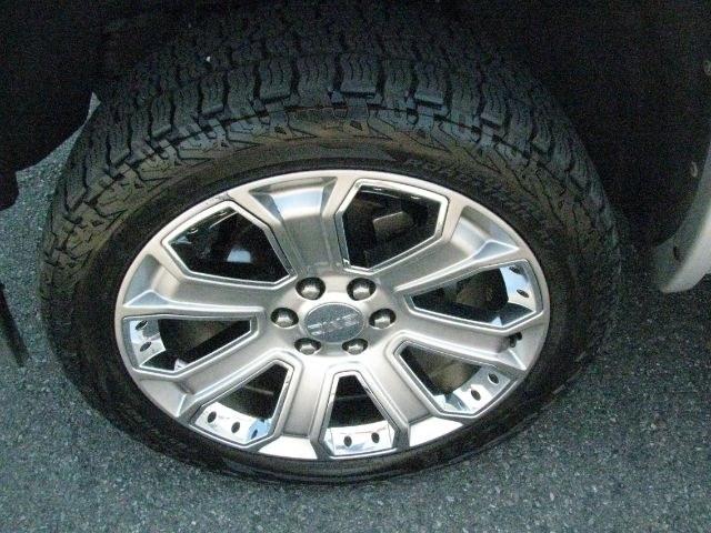2015 Silver GMC Sierra 1500 SLT (3GTU2VEC5FG) with an 5.3L engine, Automatic transmission, located at 2443 Albert Pike, Hot Springs, AR, 71913, (501) 623-6255, 34.492222, -93.109993- Photo#7