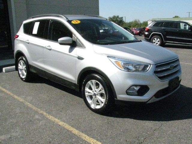 photo of 2018 Ford Escape SE