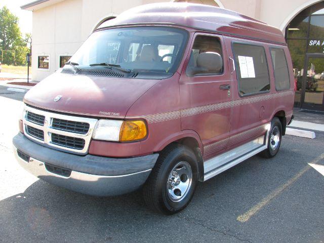 1998 Maroon Dodge Ram Van Commercial | Conversion (2B6HB11X5WK) with an 3.9L V-6 regular unleaded engine, Automatic transmission, located at 2443 Albert Pike, Hot Springs, AR, 71913, (501) 623-6255, 34.492222, -93.109993- Photo#7